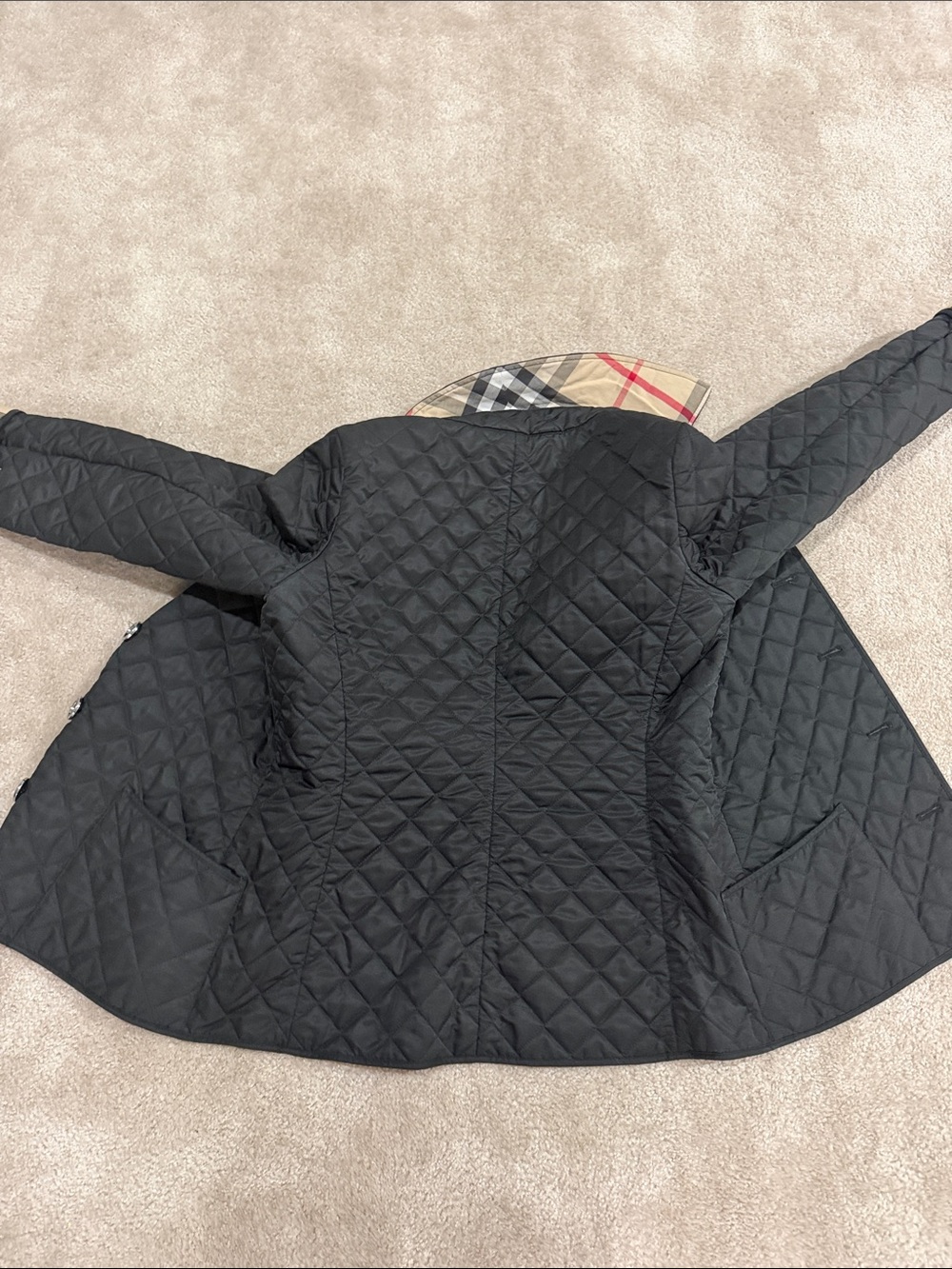 Authentic Burberry Black Quilted ' Jacket with Signature Plaid Lining - Picture 5 of 5